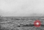 Image système de signalisation clignotant 'Océan Atlantique, 1920, de la seconde 11 séquences d'archives historiques vidéo 65675049945