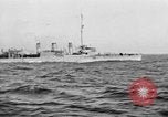 Image système de signalisation clignotant 'Océan Atlantique, 1920, de la seconde 27 séquences d'archives historiques vidéo 65675049945