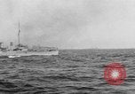 Image système de signalisation clignotant 'Océan Atlantique, 1920, de la seconde 42 séquences d'archives historiques vidéo 65675049945