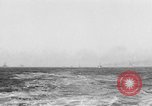 Image système de signalisation clignotant 'Océan Atlantique, 1920, de la seconde 52 séquences d'archives historiques vidéo 65675049945