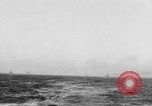 Image système de signalisation clignotant 'Océan Atlantique, 1920, de la seconde 54 séquences d'archives historiques vidéo 65675049945