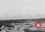 Image système de signalisation clignotant 'Océan Atlantique, 1920, de la seconde 60 séquences d'archives historiques vidéo 65675049945