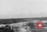 Image système de signalisation clignotant 'Océan Atlantique, 1920, de la seconde 62 séquences d'archives historiques vidéo 65675049945