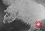 Standbild Hindenburg Katastrophe Manchester New Jersey USA, 1937, aus Sekunde 29 historischem Filmmaterial Videoclip 65675049953