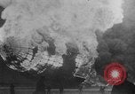 Standbild Hindenburg Katastrophe Manchester New Jersey USA, 1937, aus Sekunde 33 historischem Filmmaterial Videoclip 65675049953