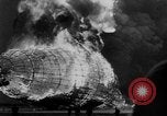 Standbild Hindenburg Katastrophe Manchester New Jersey USA, 1937, aus Sekunde 38 historischem Filmmaterial Videoclip 65675049953