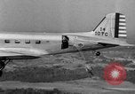 Standbild Army Air Corps Fallschirmjäger United States USA, 1941, aus Sekunde 5 historischem Filmmaterial Videoclip 65675049963