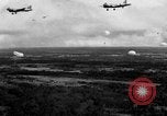 Standbild Army Air Corps Fallschirmjäger United States USA, 1941, aus Sekunde 10 historischem Filmmaterial Videoclip 65675049963