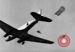 Standbild Army Air Corps Fallschirmjäger United States USA, 1941, aus Sekunde 19 historischem Filmmaterial Videoclip 65675049963