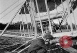 Immagine di Modello di Wright Flyer Le Mans Francia, 1908, secondo 13 filmato di repertorio 65675049965