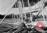 Immagine di Modello di Wright Flyer Le Mans Francia, 1908, secondo 15 filmato di repertorio 65675049965