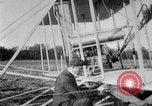 Immagine di Modello di Wright Flyer Le Mans Francia, 1908, secondo 17 filmato di repertorio 65675049965