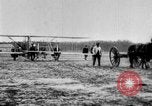 Immagine di Modello di Wright Flyer Le Mans Francia, 1908, secondo 27 filmato di repertorio 65675049965