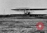 Immagine di Modello di Wright Flyer Le Mans Francia, 1908, secondo 58 filmato di repertorio 65675049965