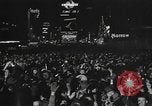Immagine di Festa di Capodanno New York City USA, 1936, secondo 52 filmato di repertorio 65675049980