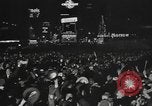 Immagine di Festa di Capodanno New York City USA, 1936, secondo 55 filmato di repertorio 65675049980