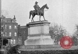 Image des statues de nobles hommes Washington DC USA, 1921, de la seconde 6 séquences d'archives historiques vidéo 65675049991