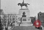 Image des statues de nobles hommes Washington DC USA, 1921, de la seconde 16 séquences d'archives historiques vidéo 65675049991
