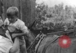 Standbild weiblich Missionar Kentucky United States USA, 1921, aus Sekunde 17 historischem Filmmaterial Videoclip 65675049998