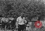 Standbild weiblich Missionar Kentucky United States USA, 1921, aus Sekunde 51 historischem Filmmaterial Videoclip 65675049998