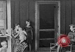 Standbild Bauernhof der Familie Kentucky United States USA, 1921, aus Sekunde 54 historischem Filmmaterial Videoclip 65675050010