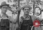 Image Well Drilling farm machinery Kentucky United States USA, 1940, de la seconde 14 séquences d'archives historiques vidéo 65675050012
