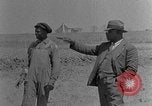 Standbild Afroamerikanische Männer im ländlichen Süden der USA Calhoun Alabama USA, 1940, aus Sekunde 4 historischem Filmmaterial Videoclip 65675050033