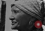 Standbild Afroamerikanische Mädchen im ländlichen Süden Calhoun Alabama USA, 1940, aus Sekunde 21 historischem Filmmaterial Videoclip 65675050034