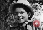 Standbild Afroamerikanischer Junge im ländlichen Süden der USA Calhoun Alabama USA, 1940, aus Sekunde 3 historischem Filmmaterial Videoclip 65675050037