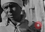 Standbild Afroamerikanische Frau im ländlichen Alabama Calhoun Alabama USA, 1940, aus Sekunde 3 historischem Filmmaterial Videoclip 65675050040