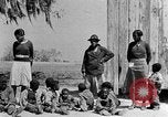 Standbild Afroamerikanische Schulkinder Calhoun Alabama USA, 1940, aus Sekunde 32 historischem Filmmaterial Videoclip 65675050045