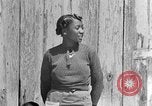 Standbild Afroamerikanische Schulkinder Calhoun Alabama USA, 1940, aus Sekunde 37 historischem Filmmaterial Videoclip 65675050045