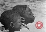 Standbild Afroamerikanische Schulkinder Calhoun Alabama USA, 1940, aus Sekunde 51 historischem Filmmaterial Videoclip 65675050045