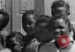 Standbild Afroamerikanische Schulkinder Calhoun Alabama USA, 1940, aus Sekunde 53 historischem Filmmaterial Videoclip 65675050045