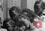 Standbild Afroamerikanische Schulkinder Calhoun Alabama USA, 1940, aus Sekunde 59 historischem Filmmaterial Videoclip 65675050045