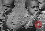 Standbild Afroamerikanische Kinderband Calhoun Alabama USA, 1940, aus Sekunde 26 historischem Filmmaterial Videoclip 65675050048