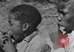 Standbild Afroamerikanische Kinderband Calhoun Alabama USA, 1940, aus Sekunde 36 historischem Filmmaterial Videoclip 65675050048