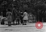 Standbild Afroamerikanische Kinder spielen Calhoun Alabama USA, 1940, aus Sekunde 30 historischem Filmmaterial Videoclip 65675050051