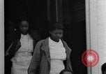 Standbild Afroamerikanische Studenten Calhoun Alabama USA, 1940, aus Sekunde 15 historischem Filmmaterial Videoclip 65675050052