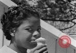 Standbild ice cream Truck Calhoun Alabama USA, 1940, aus Sekunde 12 historischem Filmmaterial Videoclip 65675050054