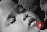Standbild Afroamerikanisches Baby Calhoun Alabama USA, 1940, aus Sekunde 41 historischem Filmmaterial Videoclip 65675050056