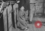 Standbild Afrikanische amerikanische Studenten Studium Tanz Calhoun Alabama USA, 1940, aus Sekunde 17 historischem Filmmaterial Videoclip 65675050057