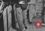 Standbild Afrikanische amerikanische Studenten Studium Tanz Calhoun Alabama USA, 1940, aus Sekunde 19 historischem Filmmaterial Videoclip 65675050057