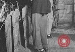 Standbild Afrikanische amerikanische Studenten Studium Tanz Calhoun Alabama USA, 1940, aus Sekunde 21 historischem Filmmaterial Videoclip 65675050057