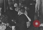 Standbild Afrikanische amerikanische Studenten Studium Tanz Calhoun Alabama USA, 1940, aus Sekunde 46 historischem Filmmaterial Videoclip 65675050057