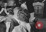Standbild Afrikanische amerikanische Studenten Studium Tanz Calhoun Alabama USA, 1940, aus Sekunde 54 historischem Filmmaterial Videoclip 65675050057