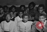 Standbild Afroamerikanische Studenten Calhoun Alabama USA, 1940, aus Sekunde 19 historischem Filmmaterial Videoclip 65675050059