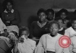 Standbild Afroamerikanische Studenten Calhoun Alabama USA, 1940, aus Sekunde 25 historischem Filmmaterial Videoclip 65675050059