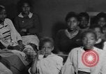 Standbild Afroamerikanische Studenten Calhoun Alabama USA, 1940, aus Sekunde 26 historischem Filmmaterial Videoclip 65675050059