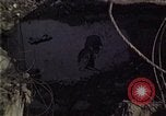 Standbild Rettungs- und clean up Crew Beirut Libanon, 1983, aus Sekunde 24 historischem Filmmaterial Videoclip 65675050060